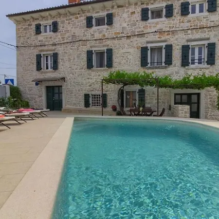 Zita Comfortable Holiday Villa Poreč